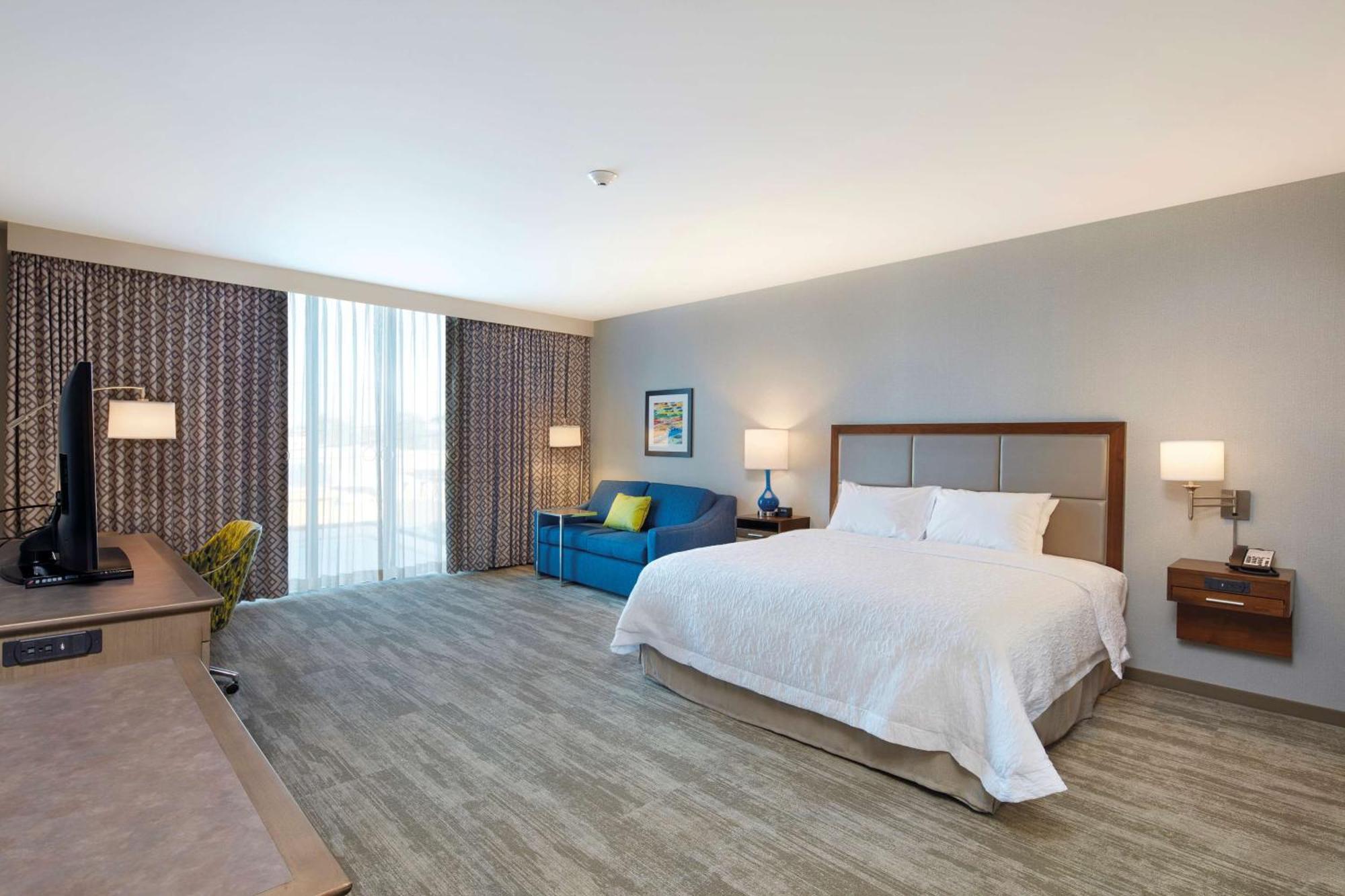 Hampton & At Csus Hotel Sacramento