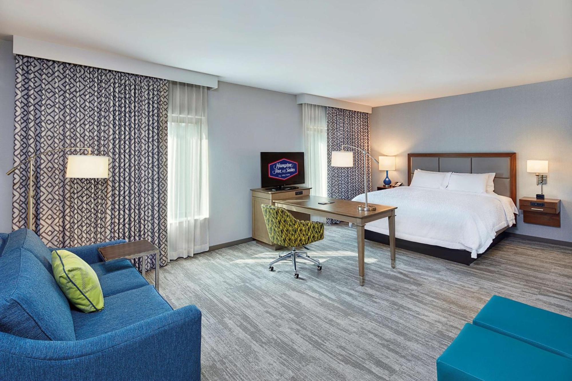 Hampton & At Csus Hotel Sacramento